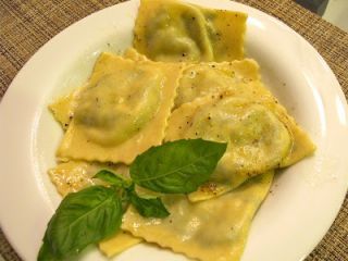 Spinach and Ricotta Tortellacci 500g (In store collection)